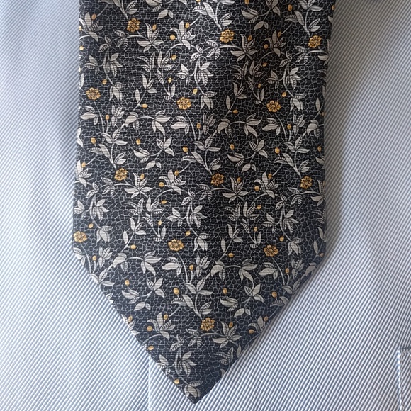 Pierre Balmain Other - Authentic Pierre Balmain silk tie, blue and beige